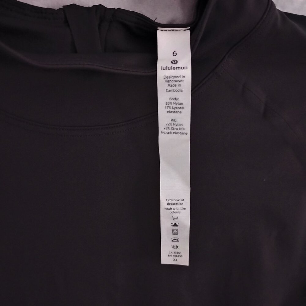 Lululemon Quickflash Pullover Size 6 Graphite Grey - image 8